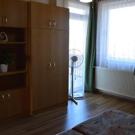 Zsuzsa