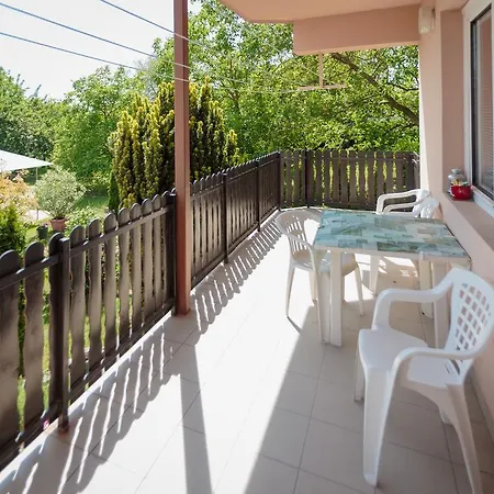Apartamento Zsuzsa *